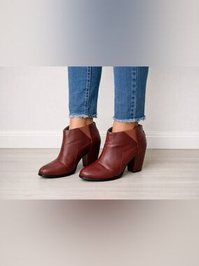 michael antonio Brown Leather Ankle Boots